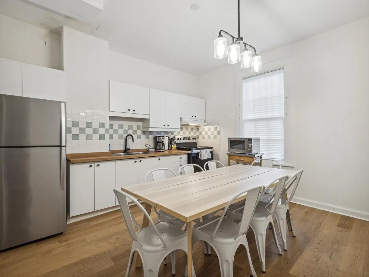 Historic Modern Home In Distillery District 多伦多 0*,